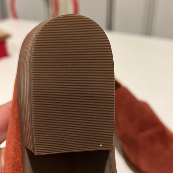 Lucky Brand Mahzan Suede Booties Size 6.5 NWOB - Picture 5 of 7